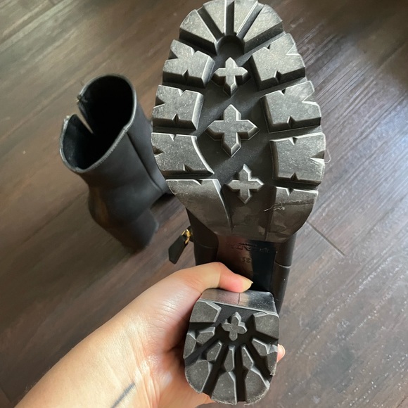 PRADA HEELED BOOTIES - Picture 5 of 6